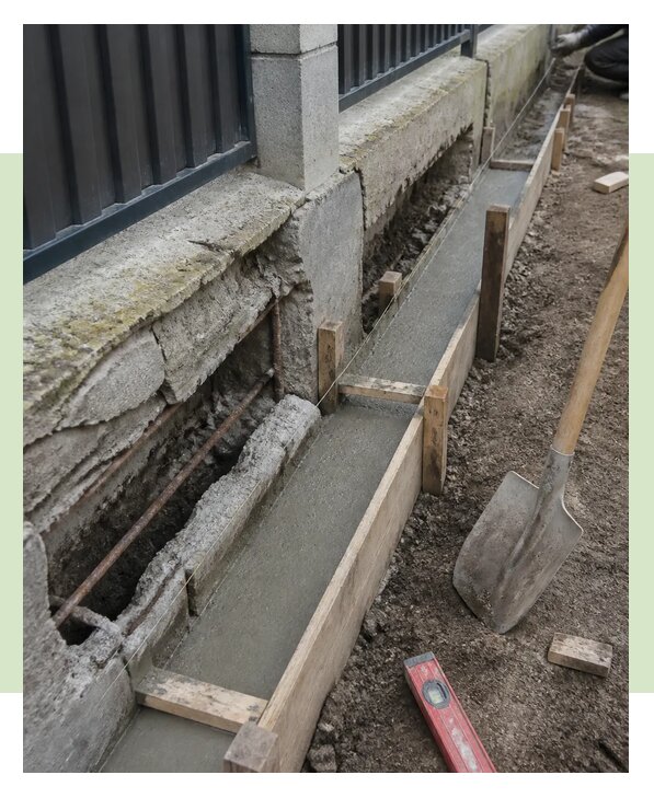 Профессиональный ремонт фундамента забора под ключ в Мегионе